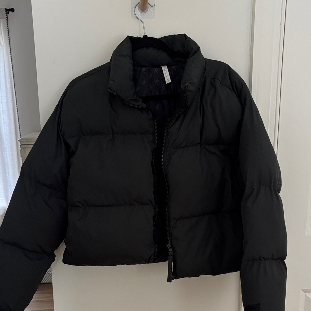 Fabletics black cropped Puffer Jacket